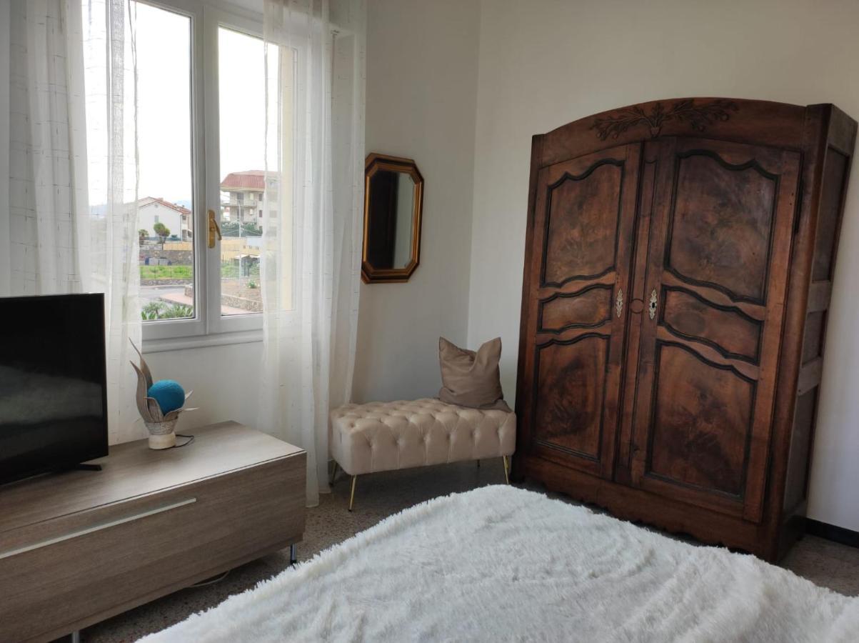Appartamento Vicino Al Mare Con Parcheggio Riva Ligure Zewnętrze zdjęcie